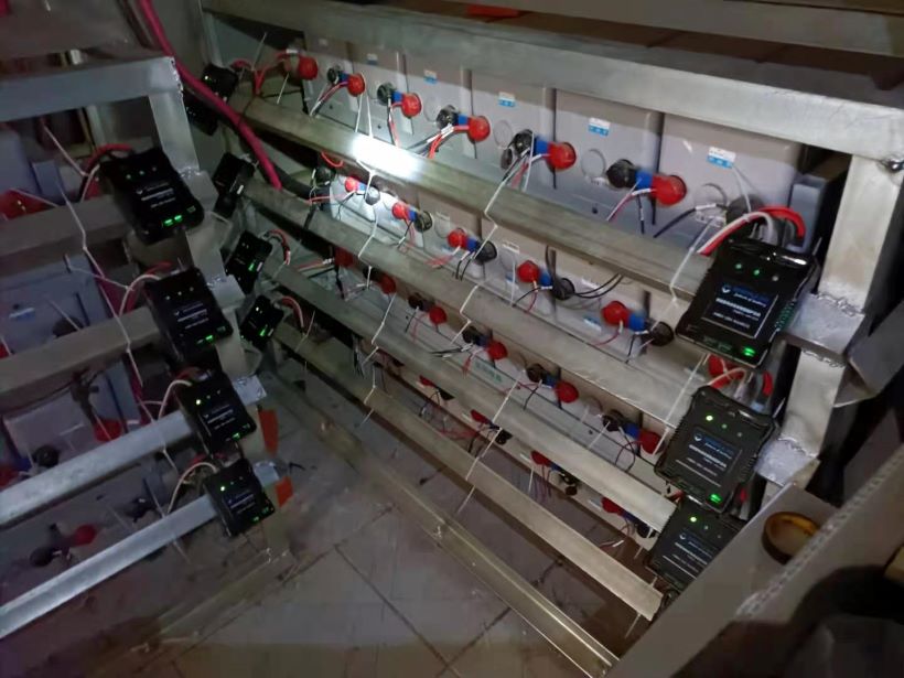 菏澤鐵塔安裝電池在線修復(fù)實(shí)物圖